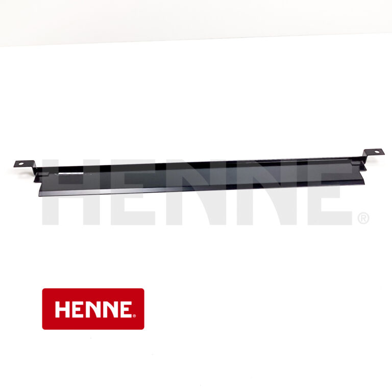MB trac Abdeckblech am Aufstieg links