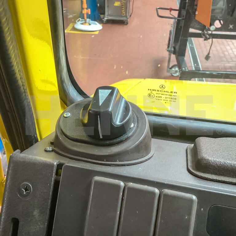 Umbausatz Leuchtweitenregler auf elektrisch Scheinwerfer Unimog 424 425 427 435 437 – Bild 2